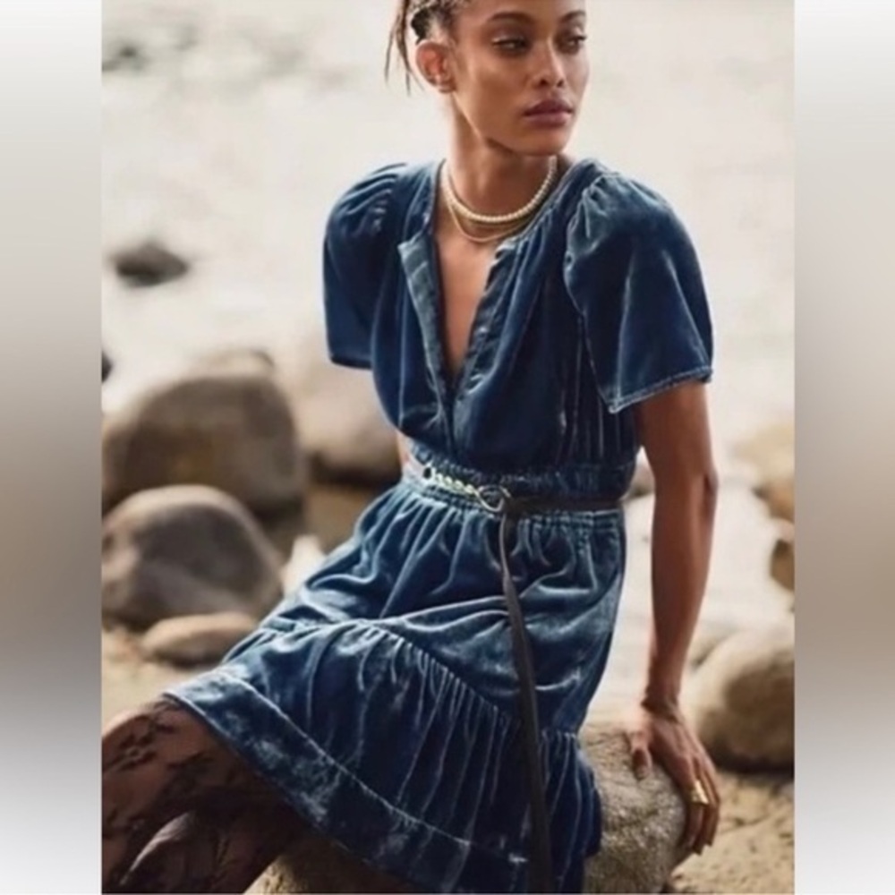 NWT Anthropologie Somerset mini velvet dress blue size Small